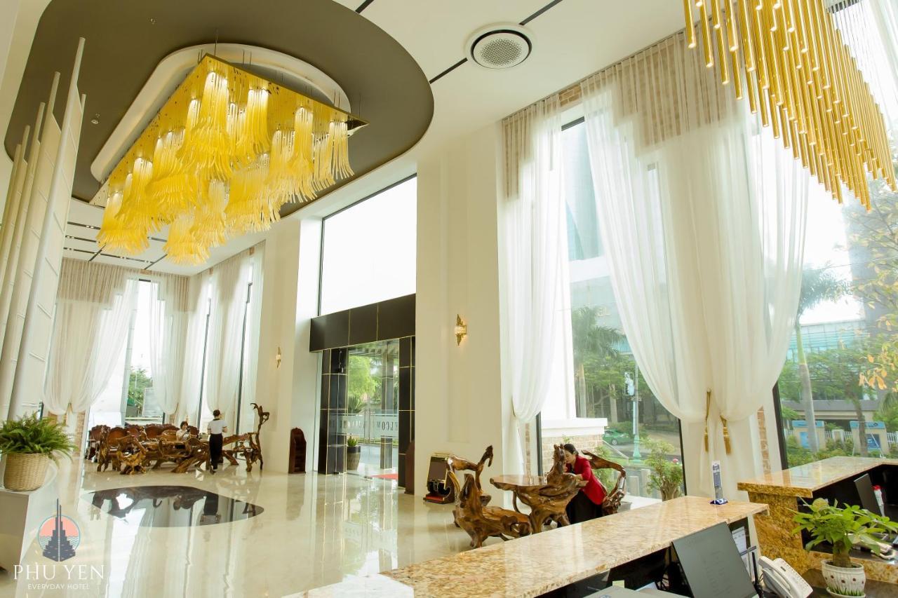Phu Yen Everyday Hotel Tuy Hòa Buitenkant foto