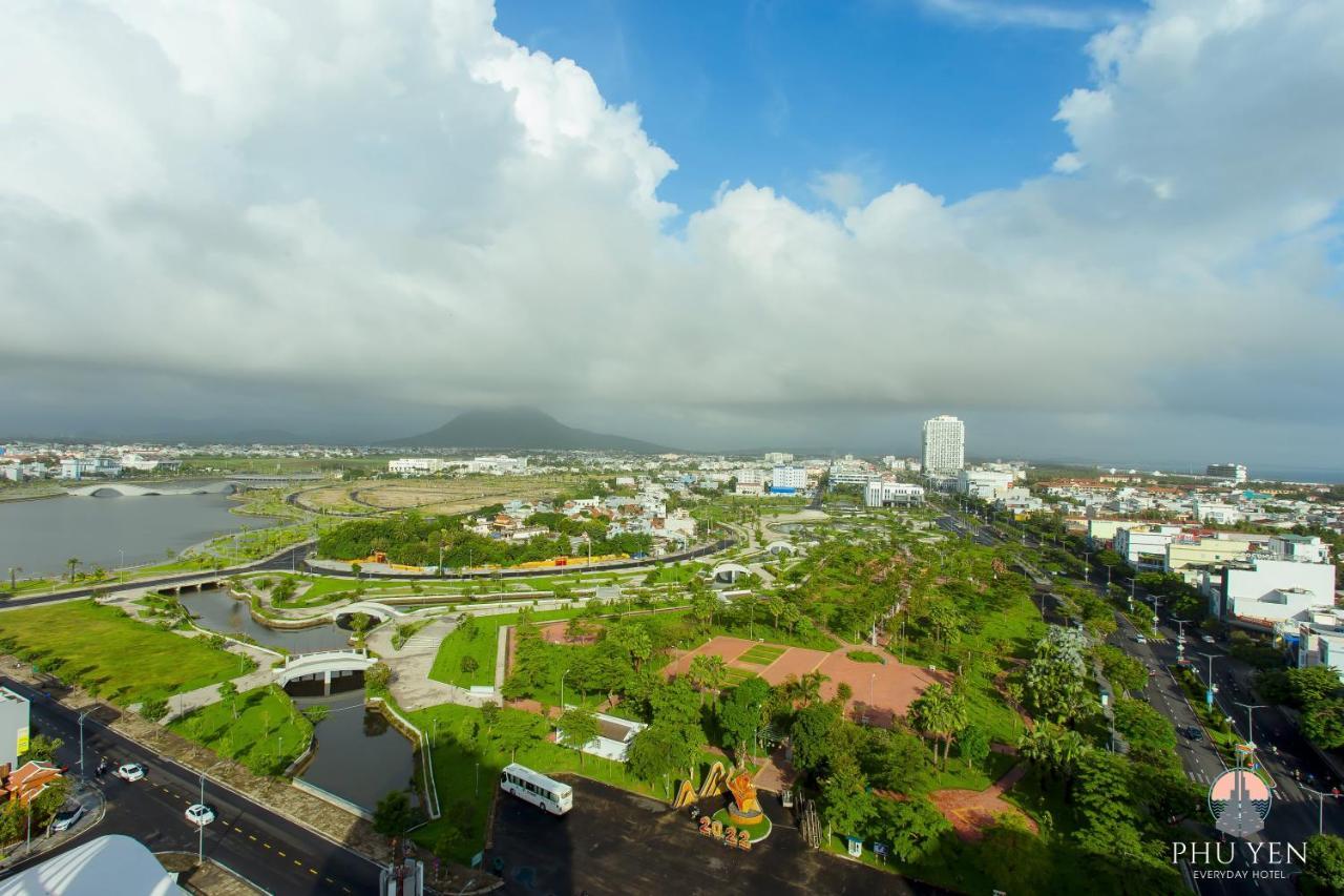 Phu Yen Everyday Hotel Tuy Hòa Buitenkant foto