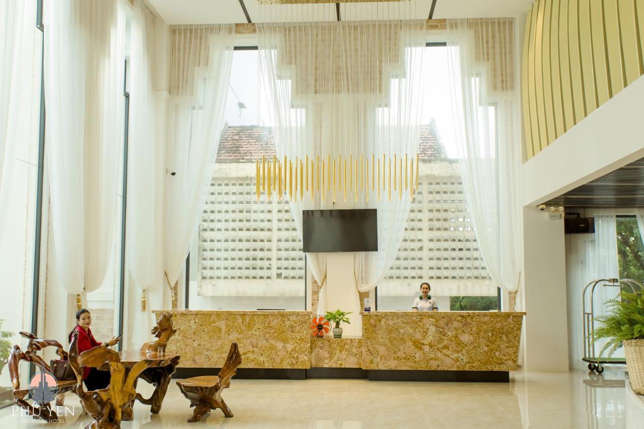 Phu Yen Everyday Hotel Tuy Hòa Buitenkant foto